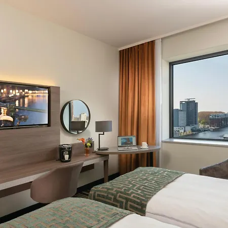 Leonardo Royal Hotell 4*
