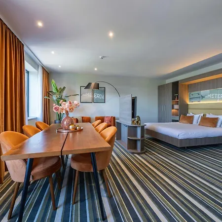 Hotell Leonardo Royal 4*