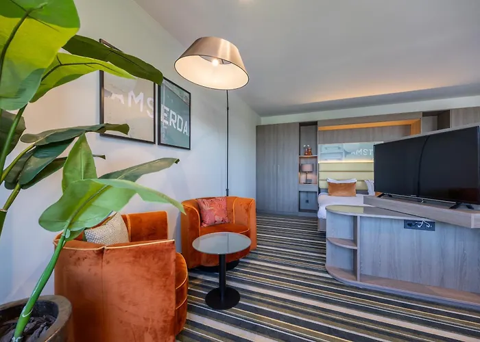 Leonardo Royal Hotel 4*