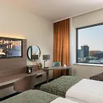 Leonardo Royal Hotel 4*