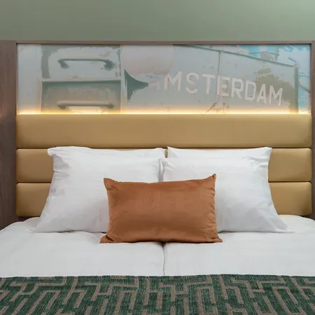 Hotel Leonardo Royal 4*