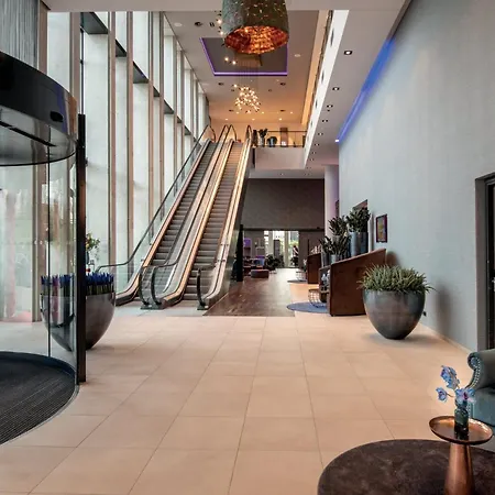 Leonardo Royal 4*