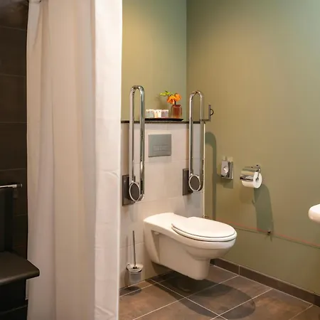 Leonardo Royal 4*