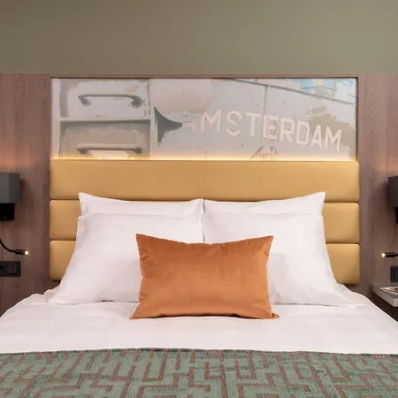 Hotel Leonardo Royal 4*