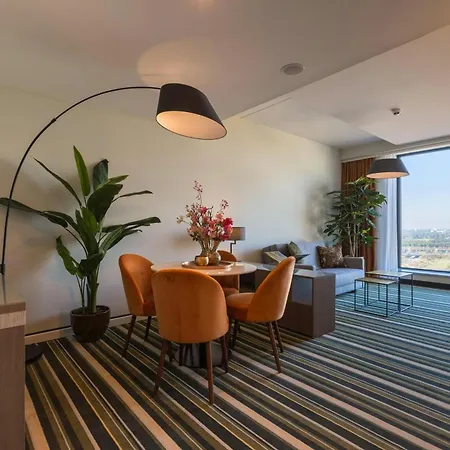 Leonardo Royal 4*