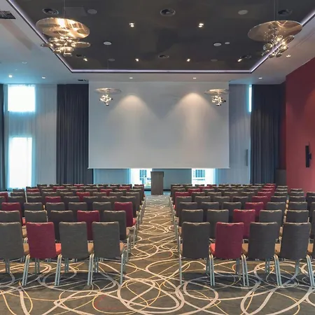 Hotel Leonardo Royal