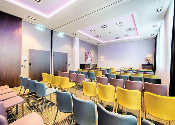 Leonardo Royal 4* Amsterdam