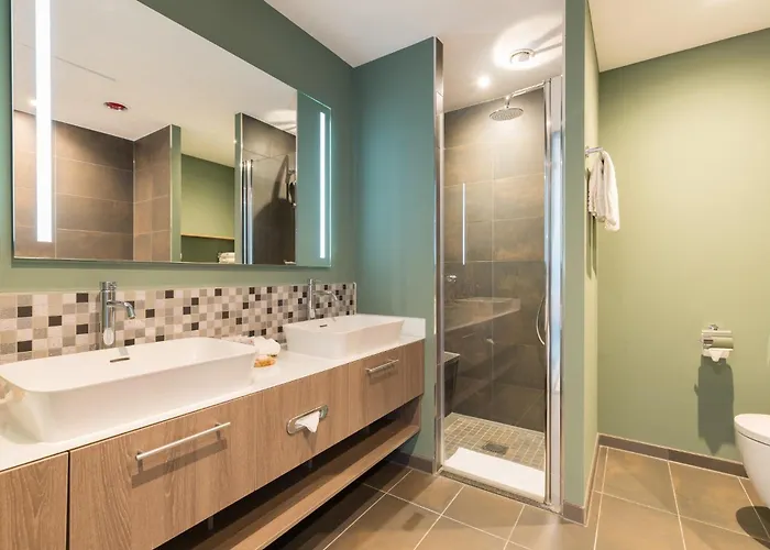 Leonardo Royal Отель Амстердам