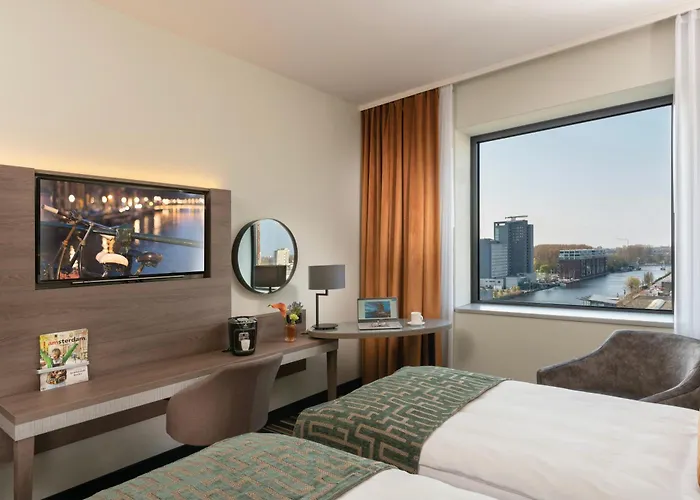 Leonardo Royal Hotel 4*